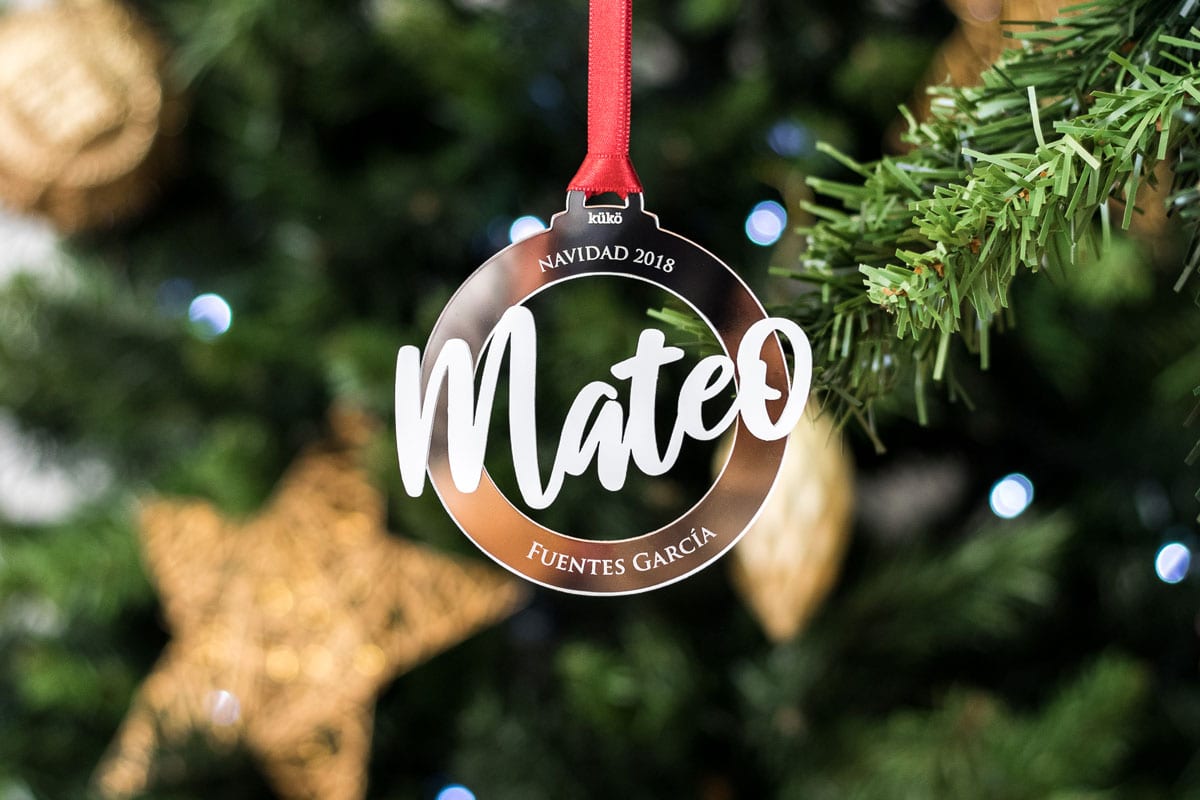 Bola-de-navidad-nombre-plata-kuko-studio5.jpg