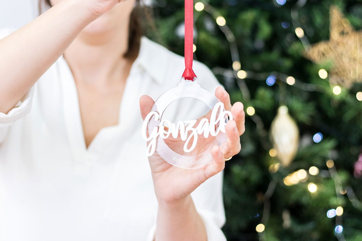 Bola-de-navidad-nombre-transparente-kuko-studio3.jpg