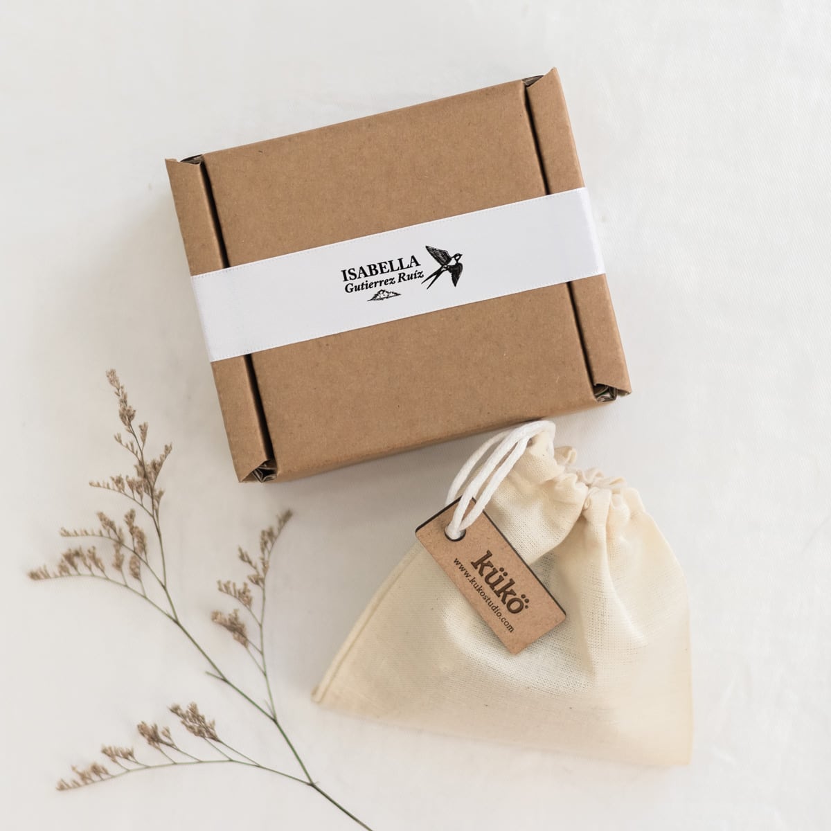 kuko-studio-sello-textil-golondrina-packaging.jpg