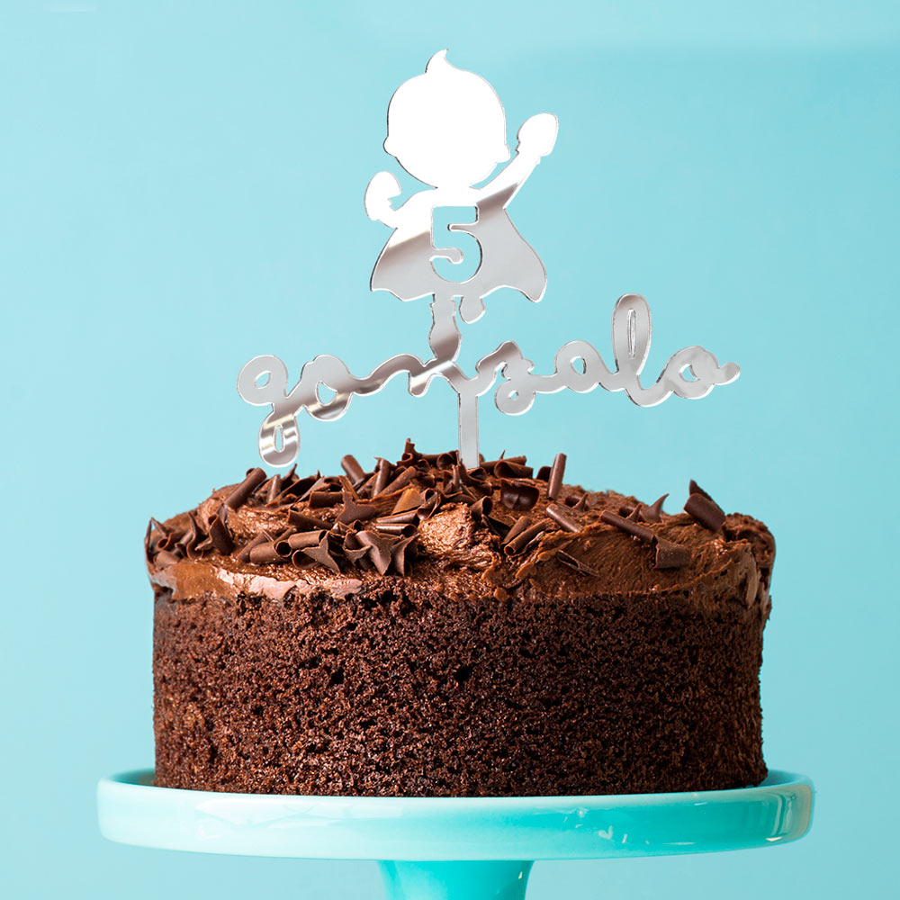 Pastel-topper-nombre-super-plata-kuko-studio