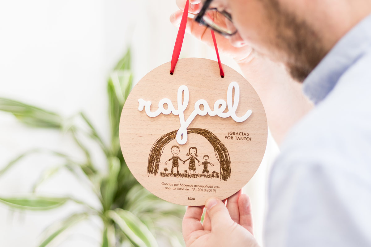 kuko-studio-placa-profe-Tipo1