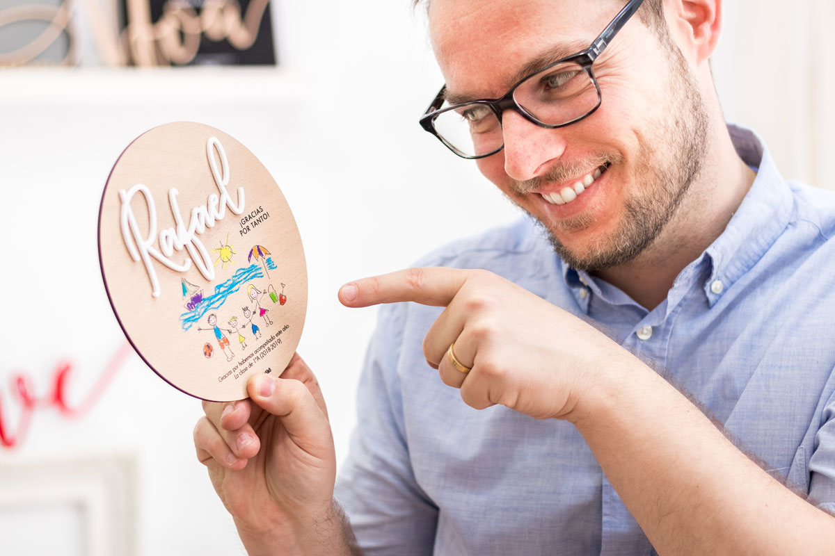 kuko-studio-placa-profe-color-TIPO3-retrato