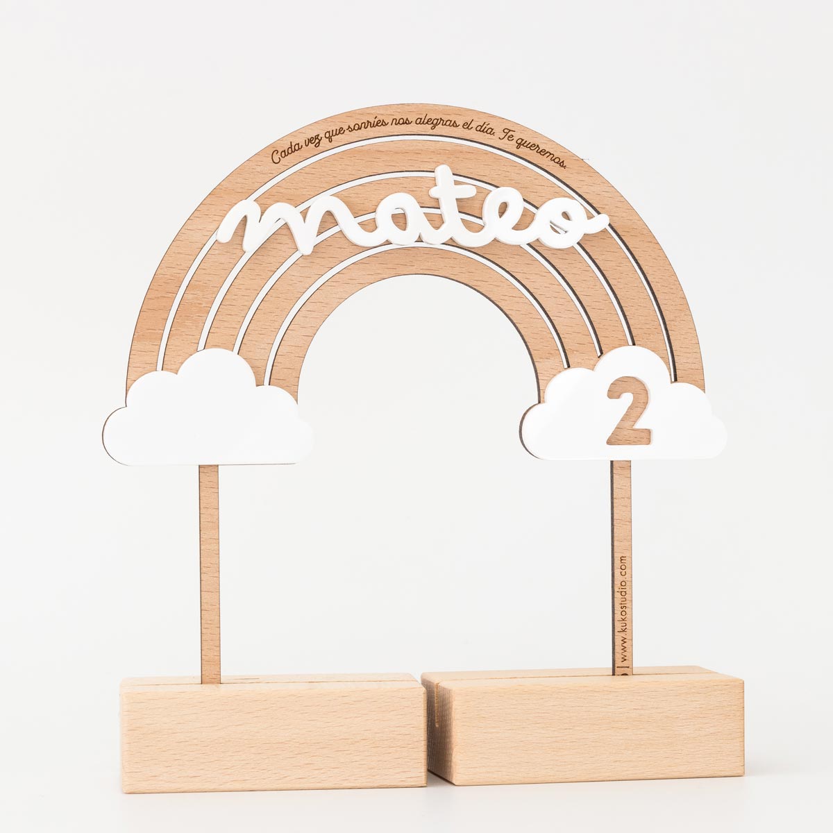 kuko-studio-cake-topper-arcoiris-relieve-ejemplo1