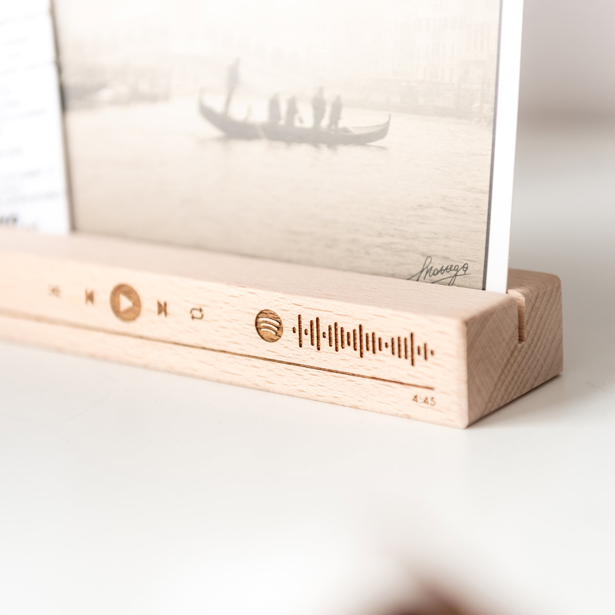 BASE_FOTOS_CANCION-kuko-studio-mediana-closeup