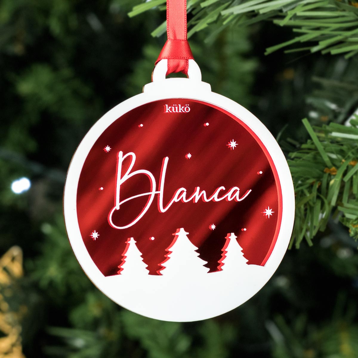 Kuko_studio_bola_Nombre_relieve-roja-portada