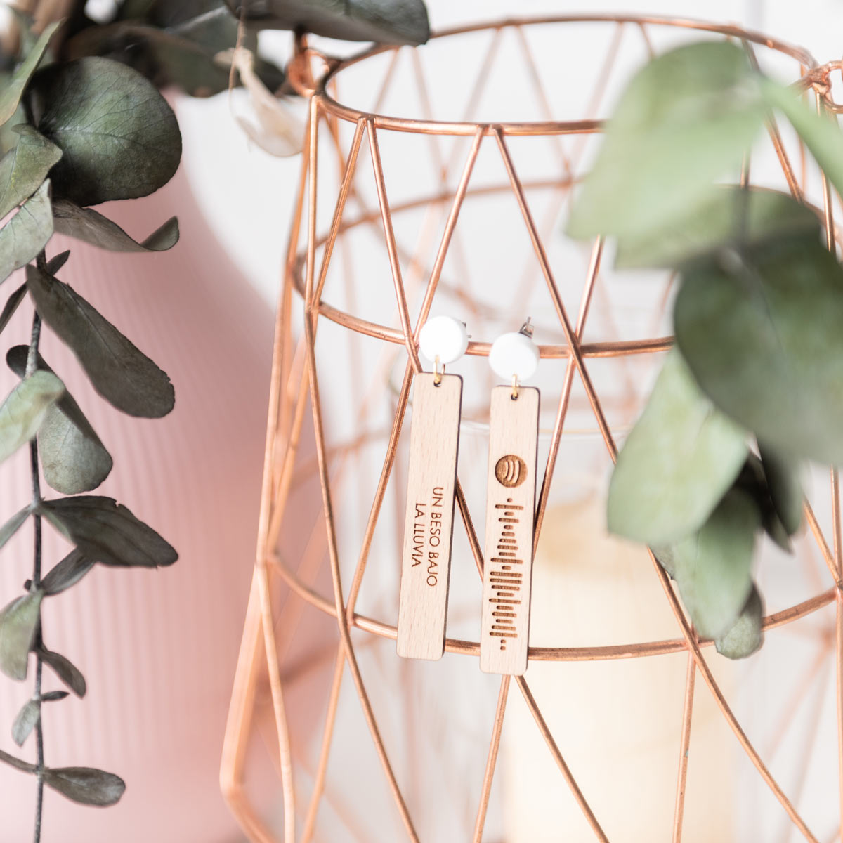 PENDIENTES_MADERA-5frase-1200