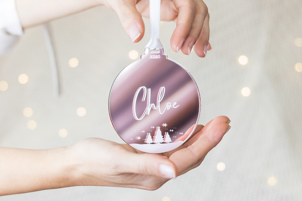 adorno-nombre-blanco-rosa4-kuko-studio