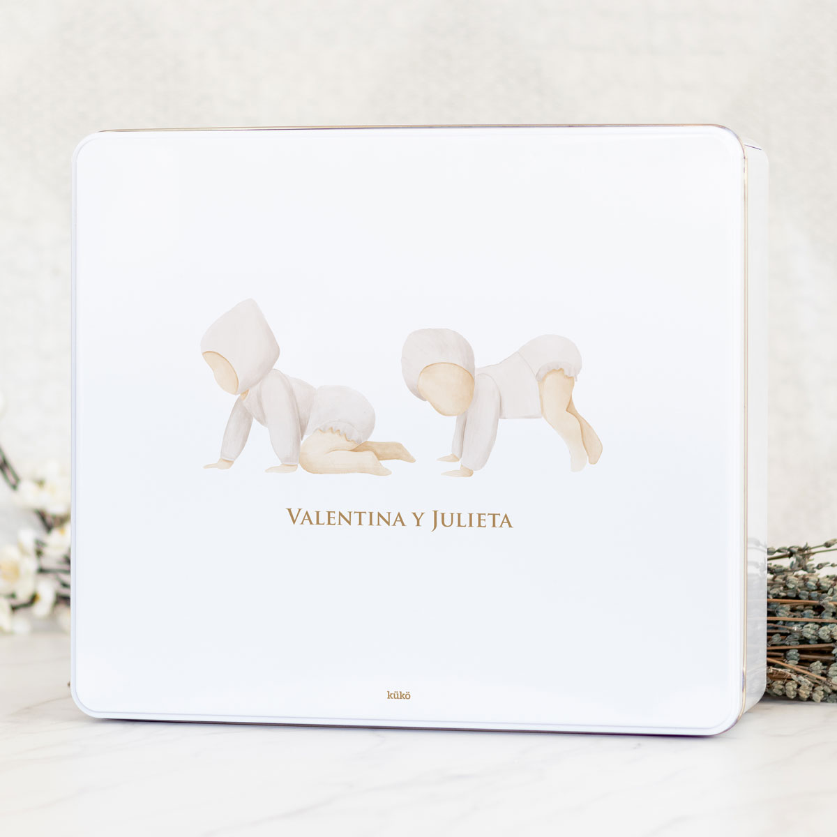 caja_metal_2Bebes_romana_kuko_studio-1200px