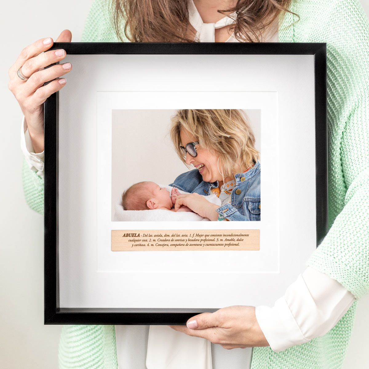 kuko-studio-laminas-definicion-abuela-negro-grande-1200