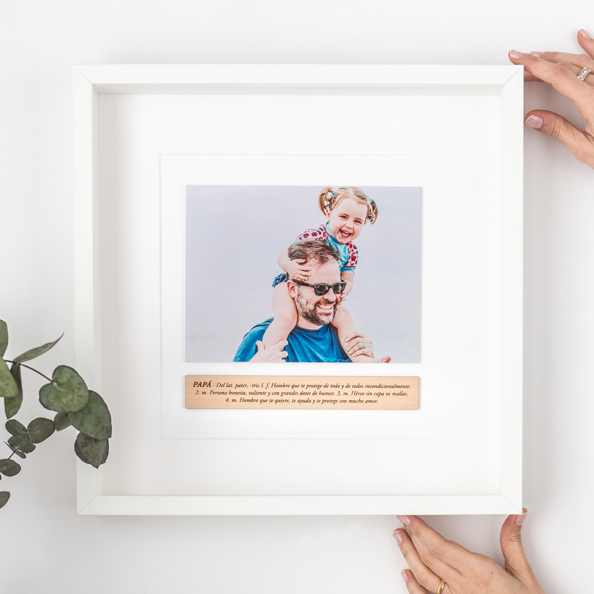 kuko-studio-laminas-definicion-papa-grande-blanco-1200