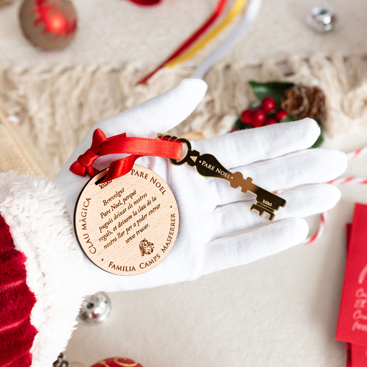 kuko-studio-llave-papa-noel-CAT-2