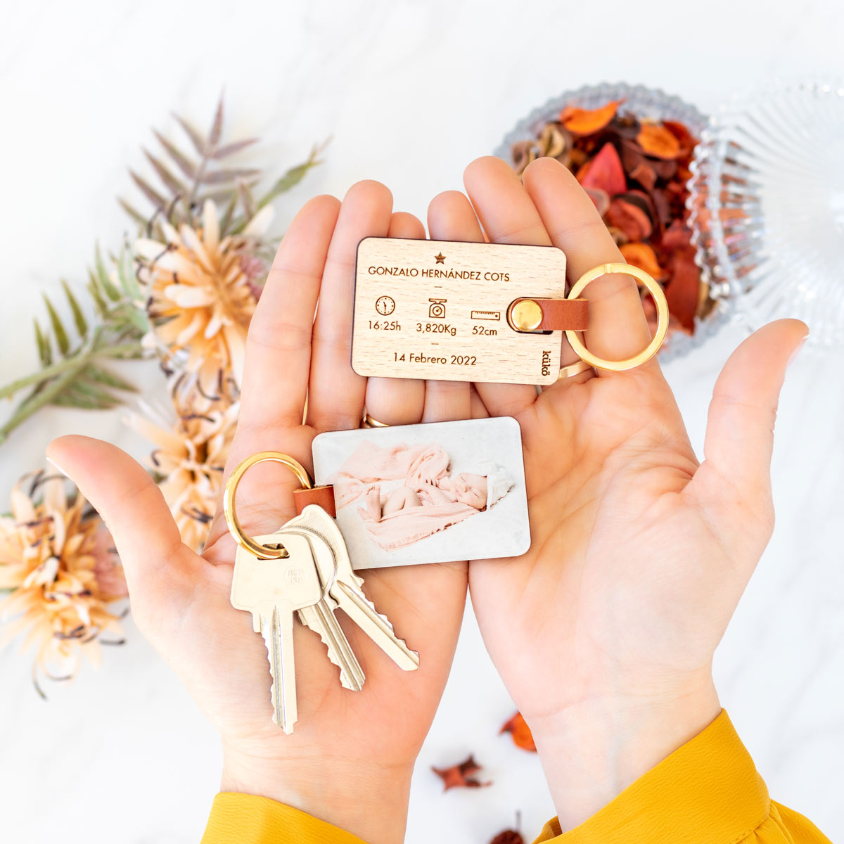 kuko-studio-llavero-nacimiento-acrilico-mans