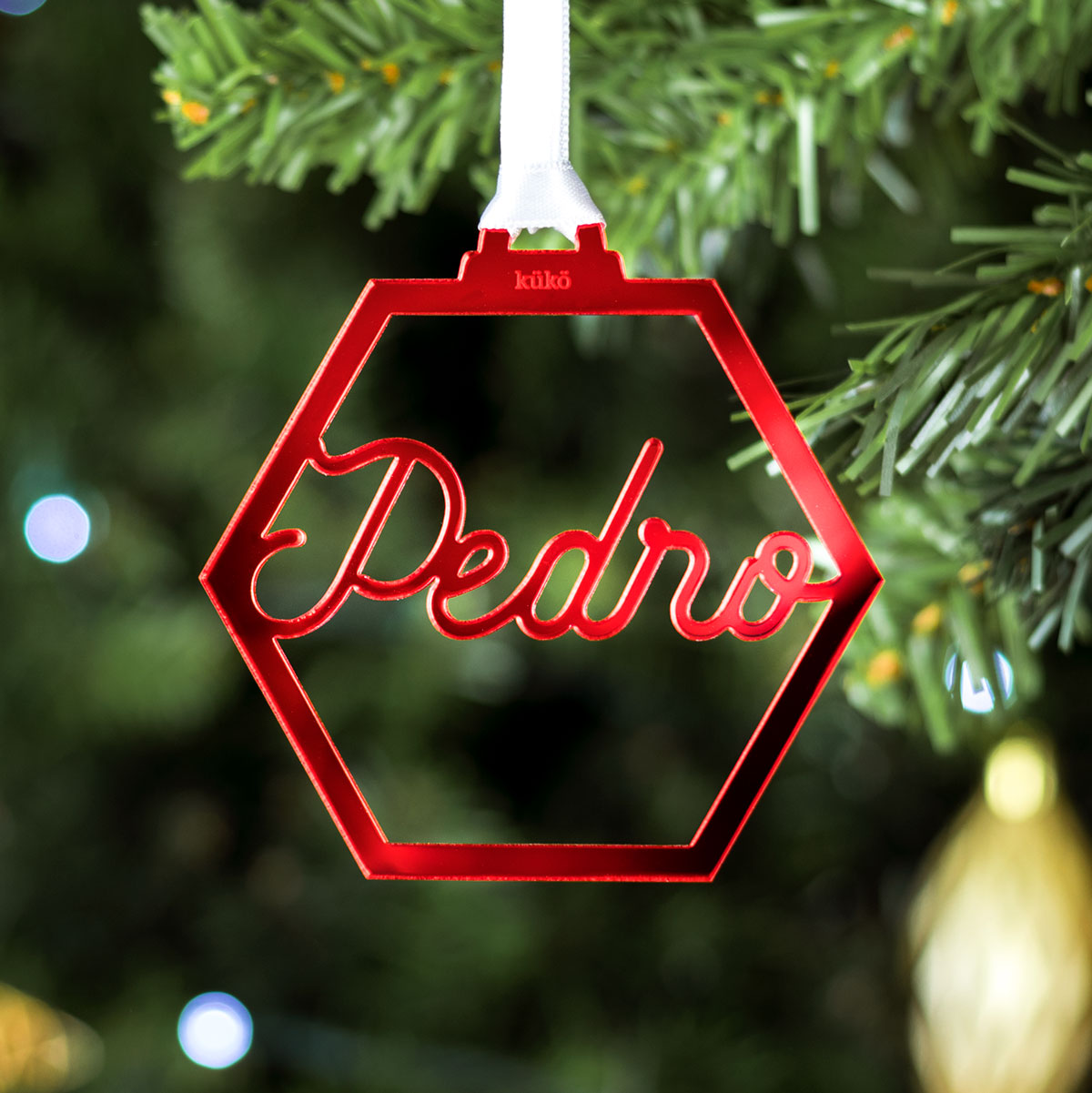 kuko_studio_bolas_navidad_hexagono-silueta-rojo