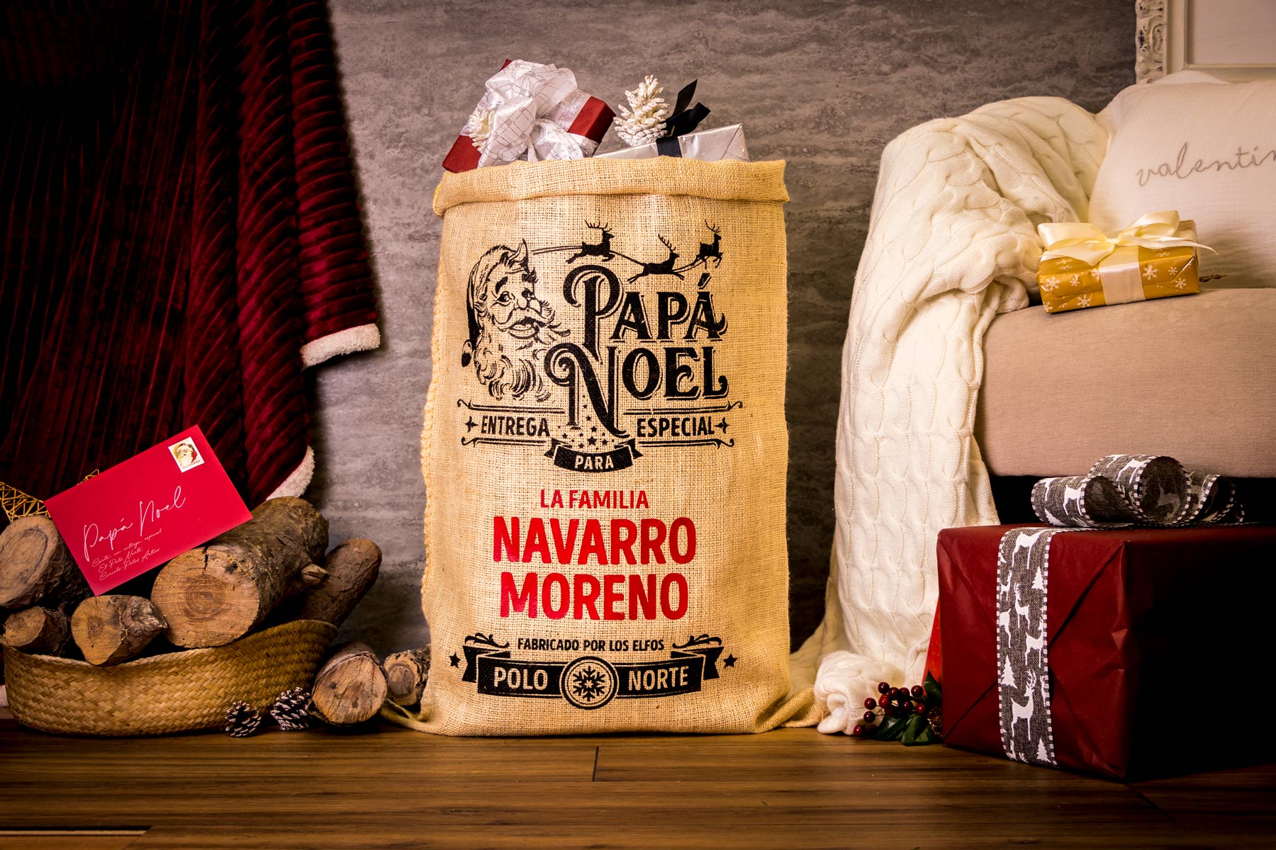 Kuko Studio - Saco papá Noel personalizable (17) Saco de papá Noel de alta calidad y acabados reforzados personalizable con nombre.