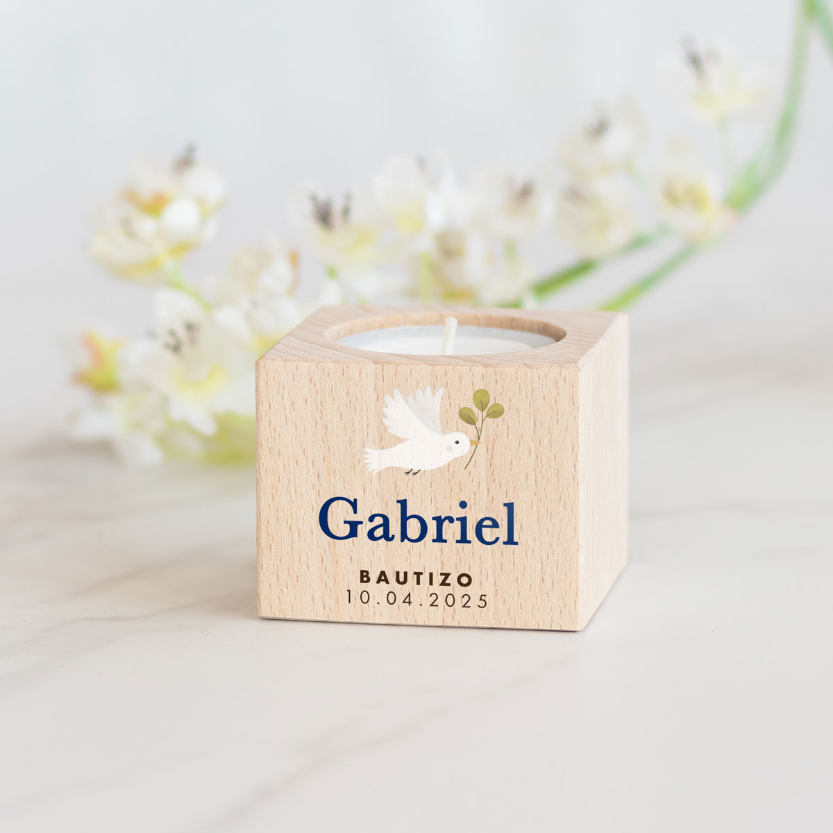 velas_madera_PALOMA-serif_Azul_kuko_studio_1200px