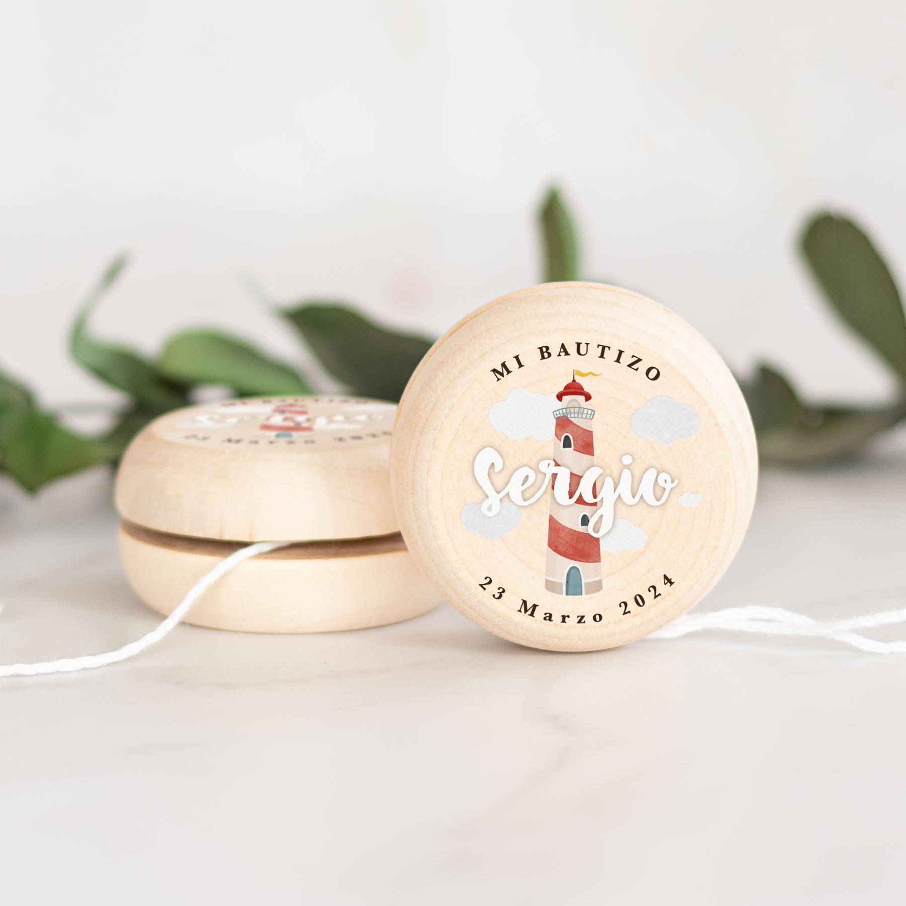 yoyo_madera_Faro-lettering-kuko_studio-1200px