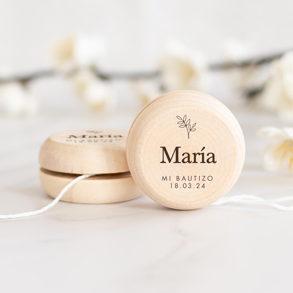 yoyo_madera_Olivo-marron-serifa-kuko_studio-1200px