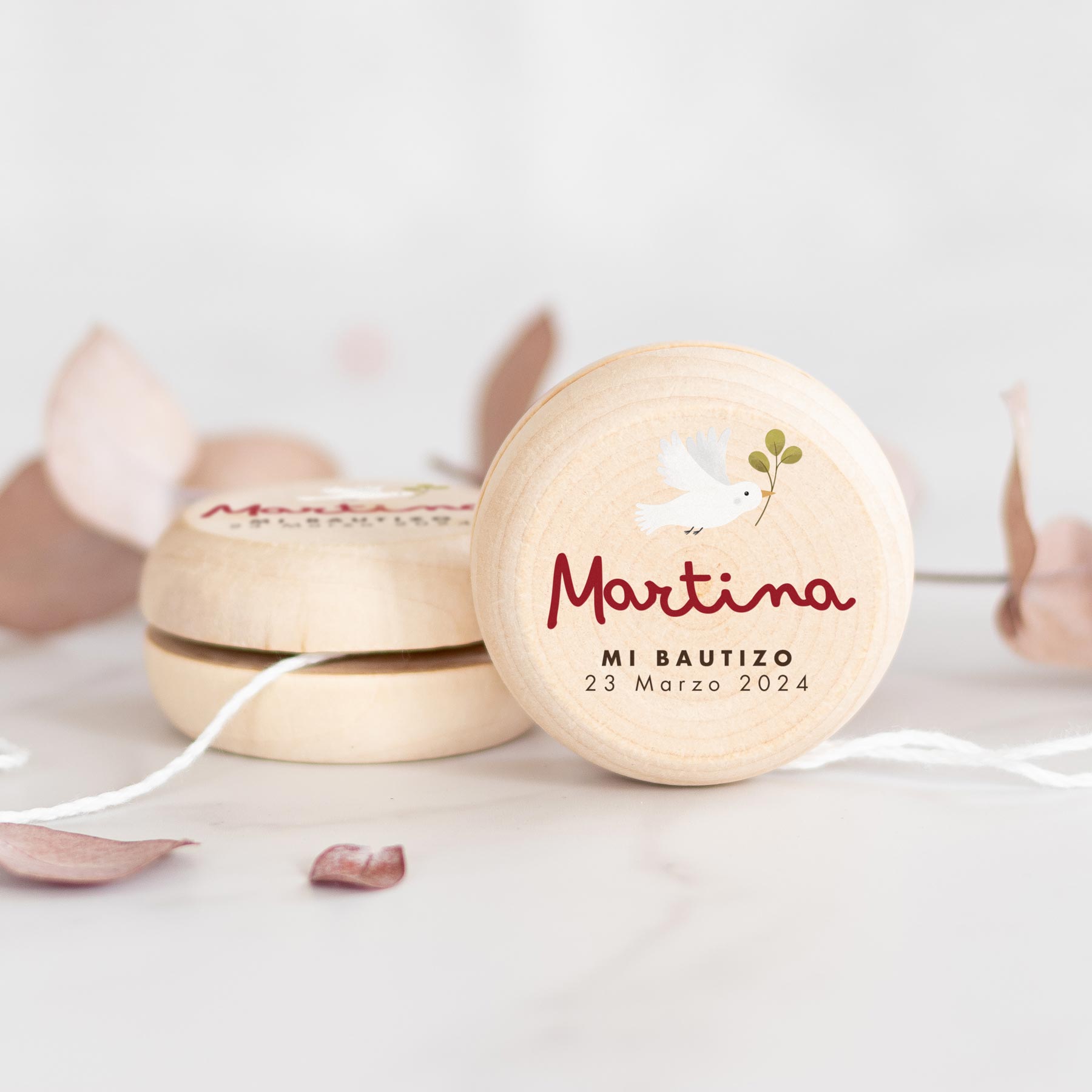 yoyo_madera_Paloma-rojo-infantil-kuko_studio-1200px